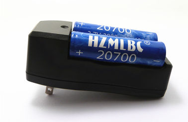 China 2 Dual 500MA *2 18650 Universal Li Ion Battery Charger Fit 20700 Battery * 2 US Plug supplier