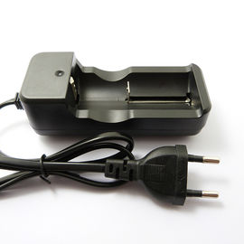 China EU Rechargeable LiFePO4 Battery Pack Charger For 3.2V / 3.7V 14500 16430 Batteries supplier
