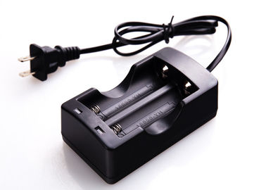China Safety 2 Bay Plug In Battery Charger With 750mm Wire 104*58*38mm Size supplier